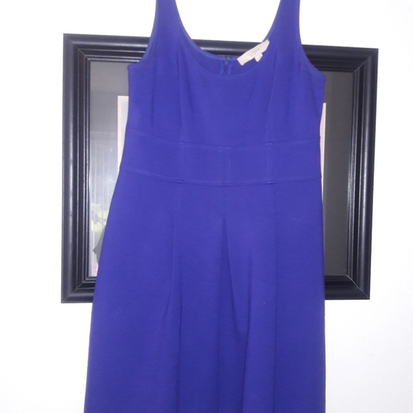 LOFT Dresses & Skirts - Classic Ann Taylor LOFT Fit N Flare Dress